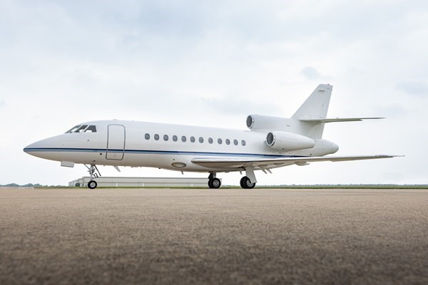 Private jet side view